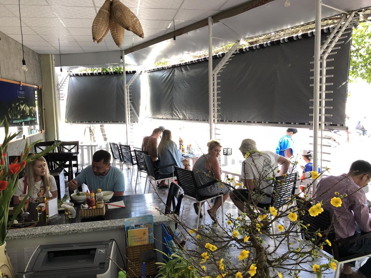 V3 Hostel Nha Trang Exteriör bild