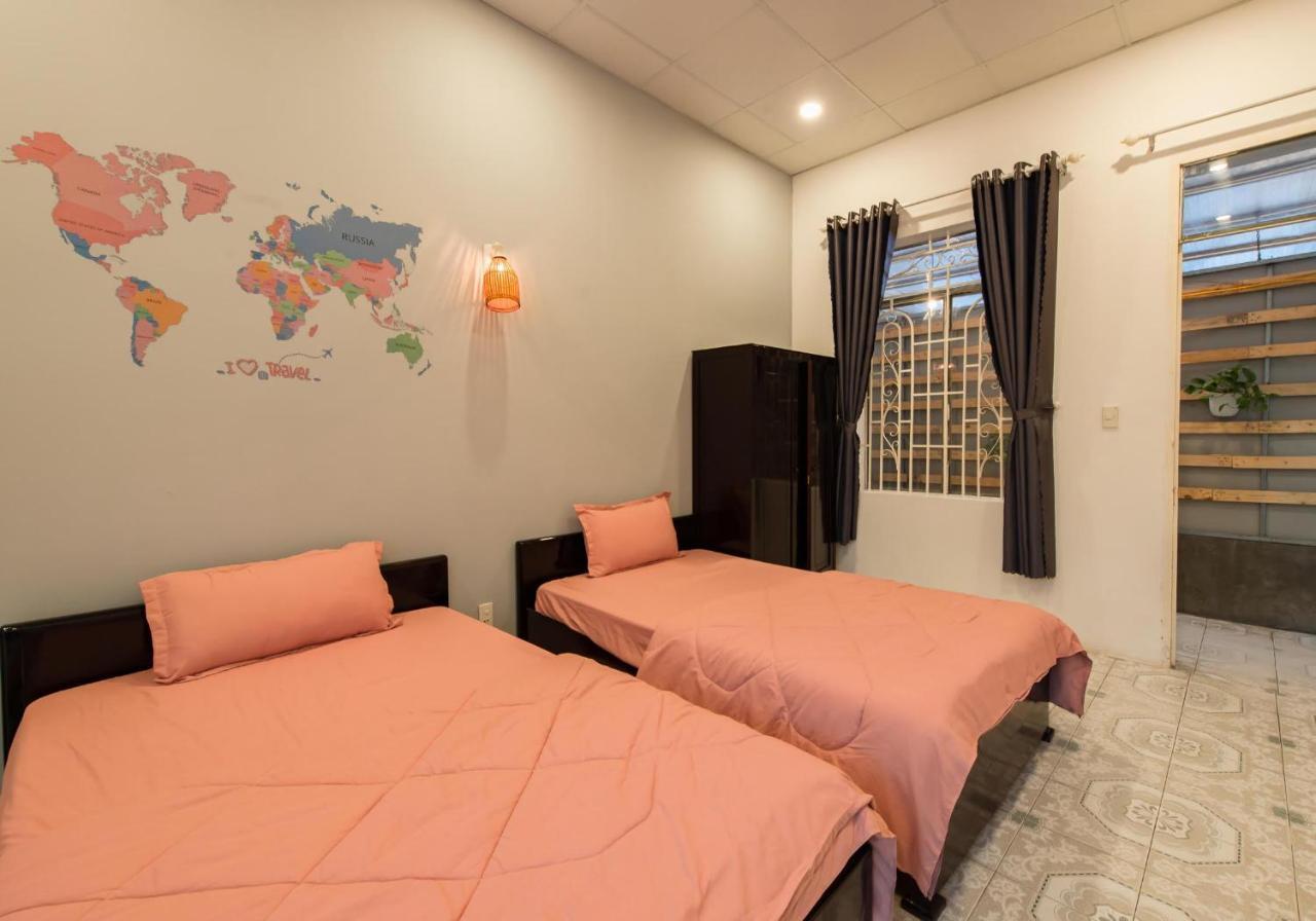 V3 Hostel Nha Trang Exteriör bild